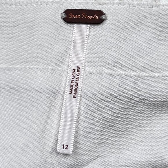 Free People Dreamy Days White Lace Overlay Lined Mini Skirt Size 12 - NWOT - Picture 6 of 8